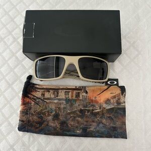 Oakley Crankshaft Sunglasses - James Dietz Memorial Special Edition. Super Rare